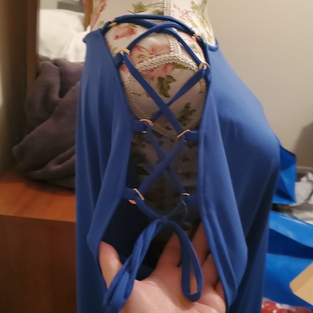 Express top - Picture 2 of 4